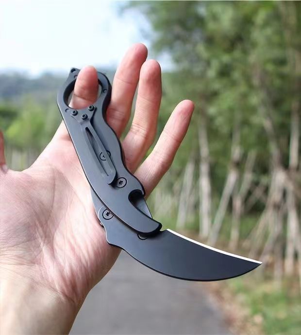 5CR13MOV Blade Mechanical Claw Knife