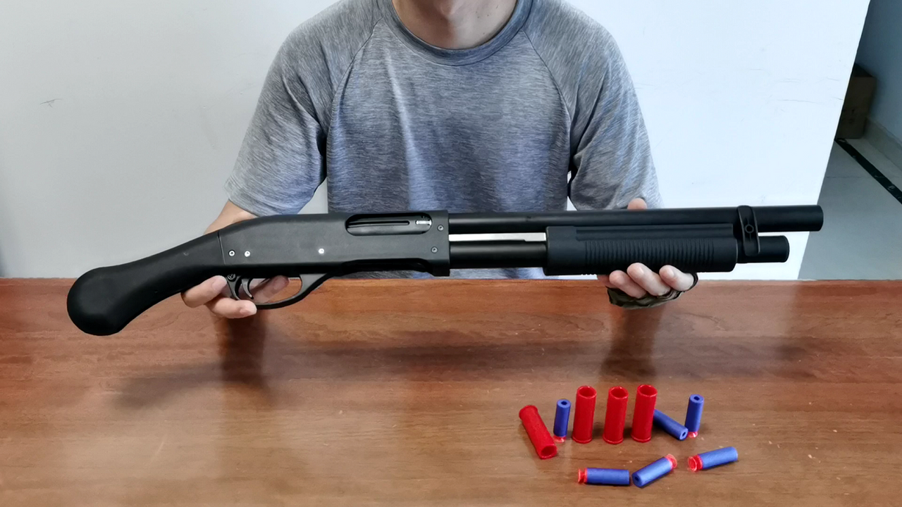 M870 Shell Ejecting Soft Bullet Toy Shotgun