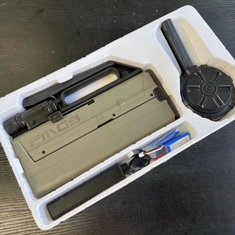 FMG9 Shell Ejecting Toy Gun