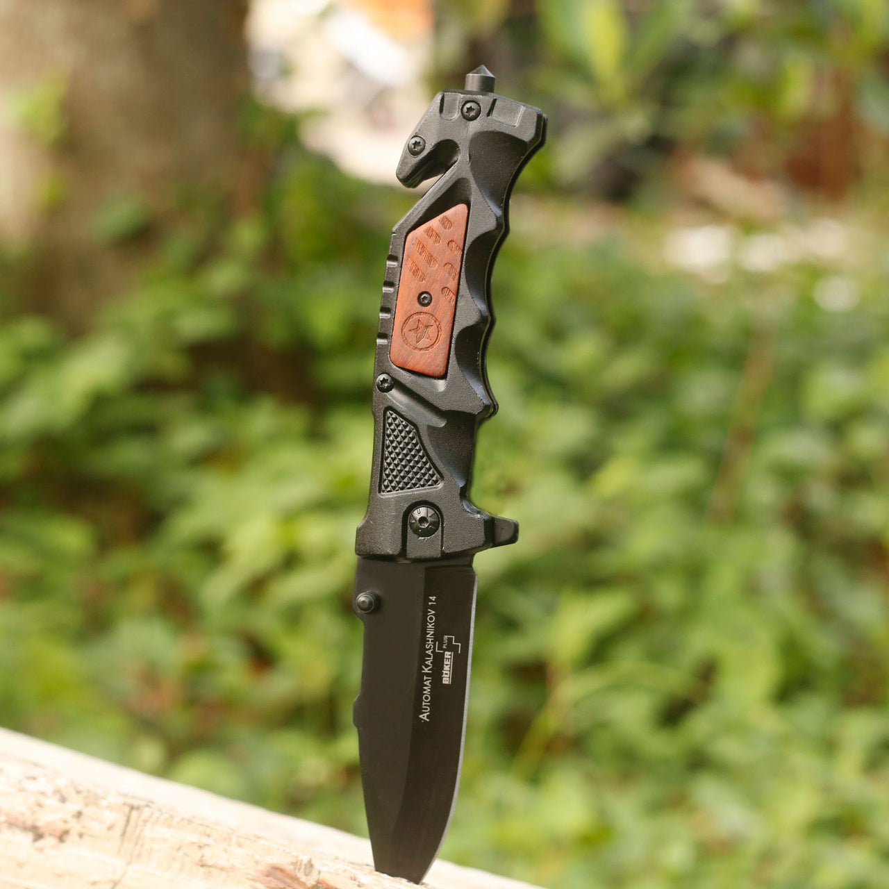 Black Cord Folding Knife